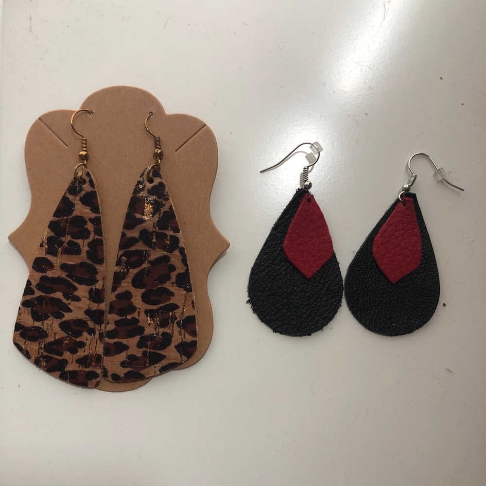 Leather earrings